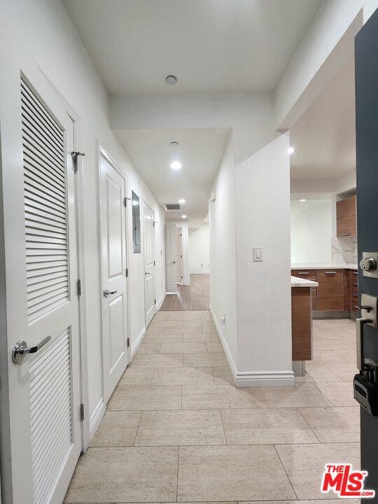 Property photo for 147 S Doheny Drive, Los Angeles, CA