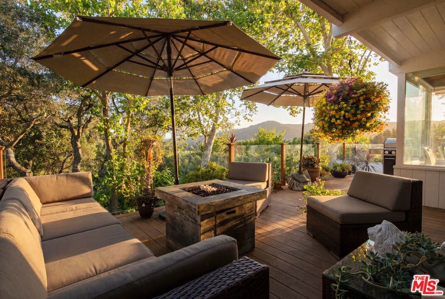 Property photo for 679 Wonder View Drive, Calabasas, CA