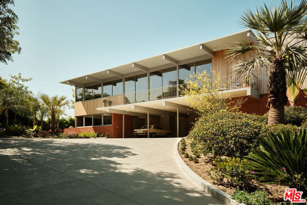 1035 Summit Drive, Beverly Hills, CA 90210 1035 Summit Drive, Beverly Hills, CA 90210