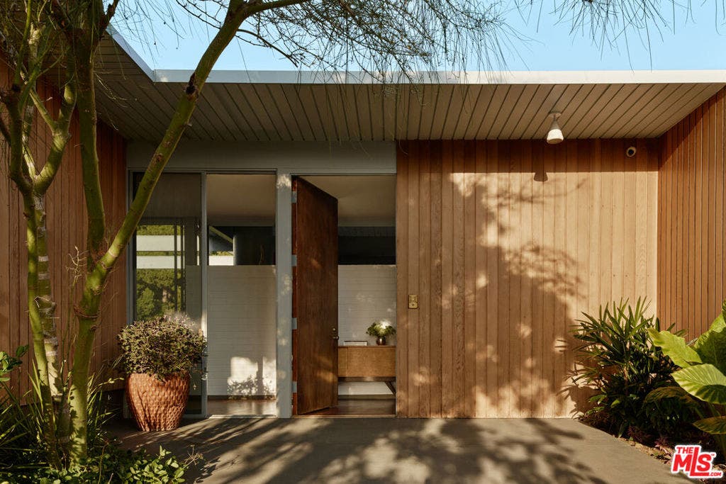 1035 Summit Drive, Beverly Hills, CA 90210 1035 Summit Drive, Beverly Hills, CA 90210