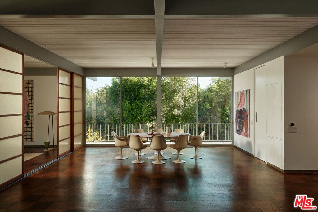 1035 Summit Drive, Beverly Hills, CA 90210 1035 Summit Drive, Beverly Hills, CA 90210