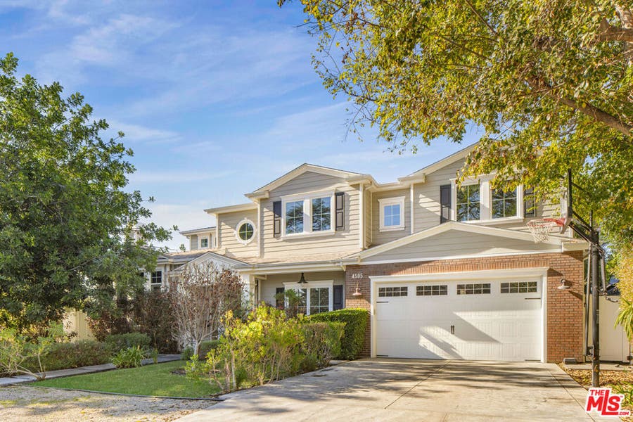 Property photo for 4505 Morella Avenue, Valley Village, CA