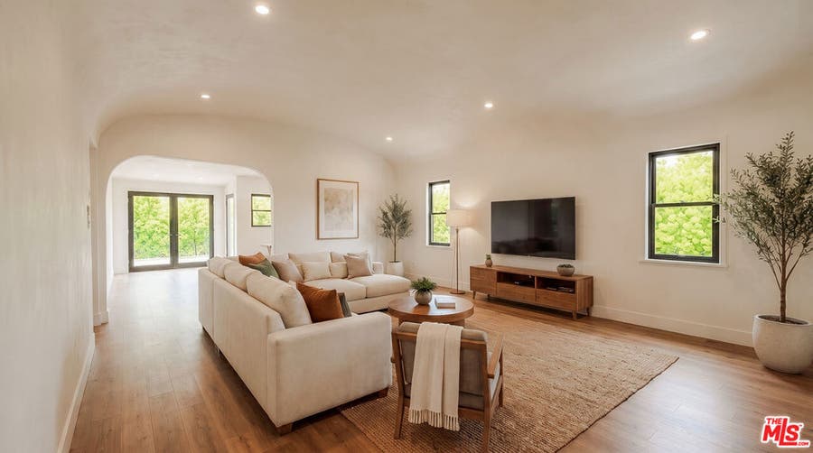 Property photo for 7170 Rosewood Avenue, Los Angeles, CA