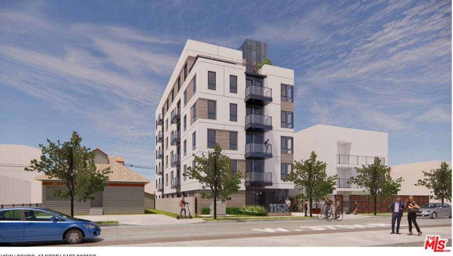 Property photo for 1158 W 37th Place, Los Angeles, CA