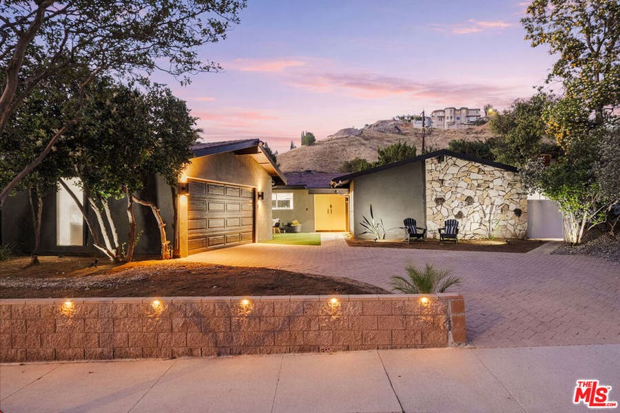 Property photo for 22649 Mulholland Drive, Woodland Hills, CA