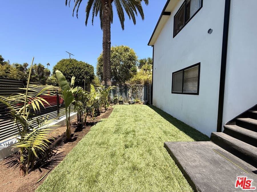 Property photo for 540 Indiana Avenue, #4, Venice, CA