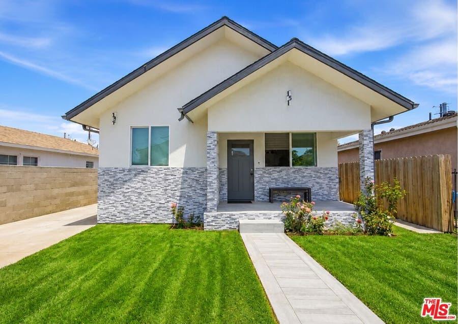 Property photo for 151 E 69th Street, Los Angeles, CA