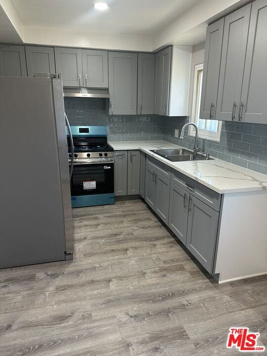 Property photo for 711 Larch Street, #10, Inglewood, CA