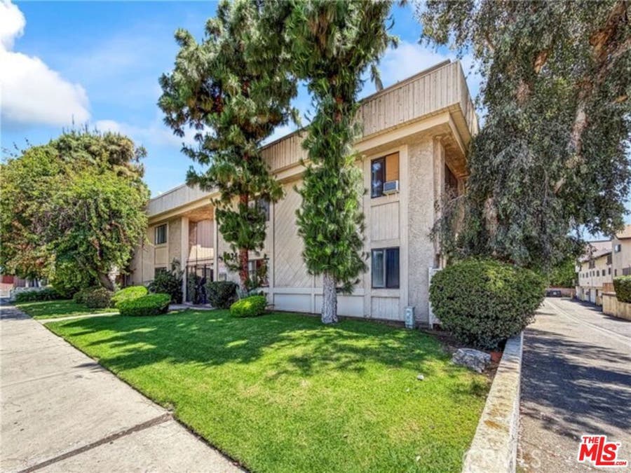 Property photo for 9834 Sepulveda Boulevard, #102, North Hills, CA