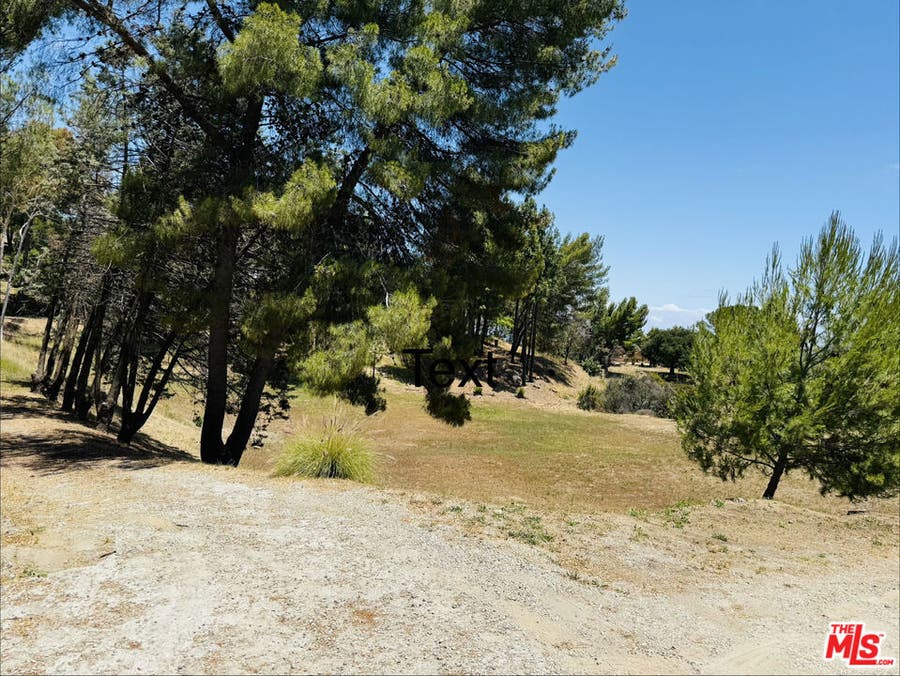 Property photo for 22030 Saddlepeak, Topanga, CA