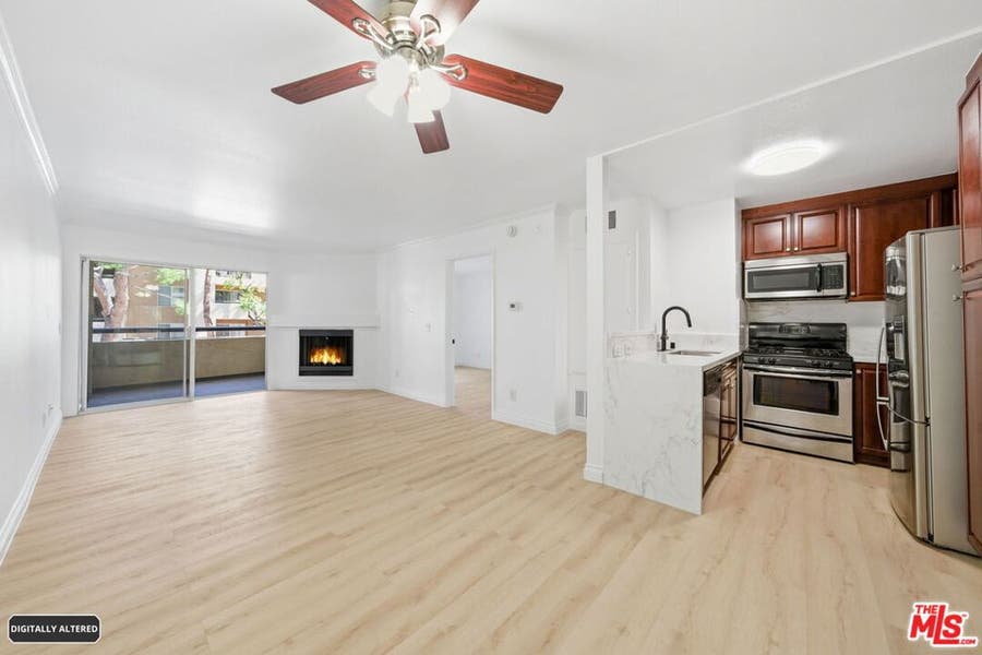 Property photo for 5530 OWENSMOUTH Avenue, #133, Woodland Hills, CA