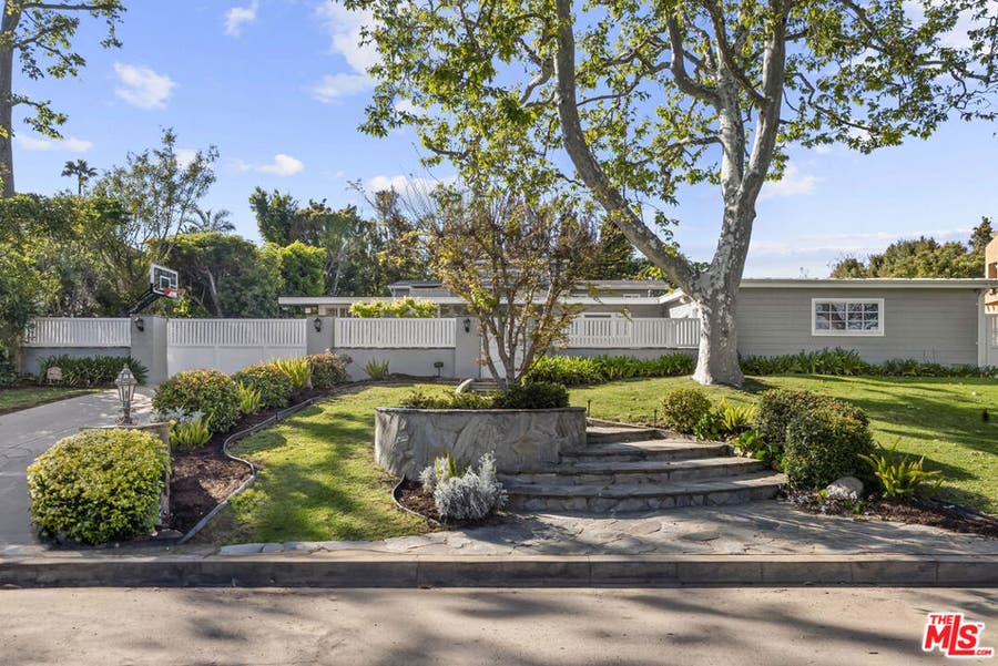 Property photo for 1233 Corsica Drive, Pacific Palisades, CA