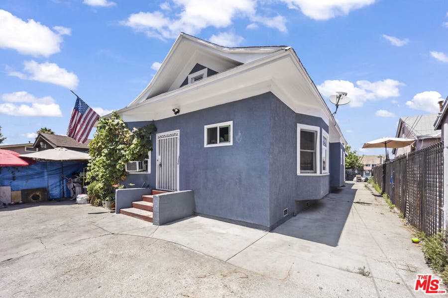 Property photo for 901 E 42nd Street, Los Angeles, CA