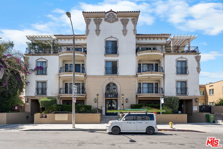 Property photo for 837 Crenshaw Boulevard, #301, Los Angeles, CA