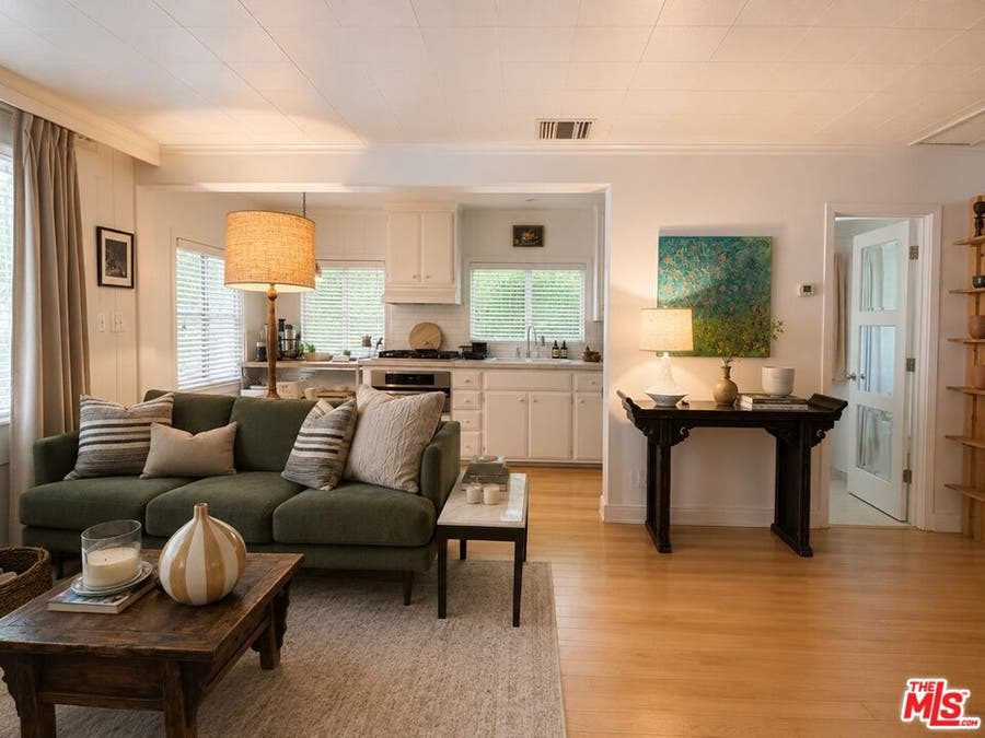 Property photo for 3928 Madelia Avenue, Sherman Oaks, CA