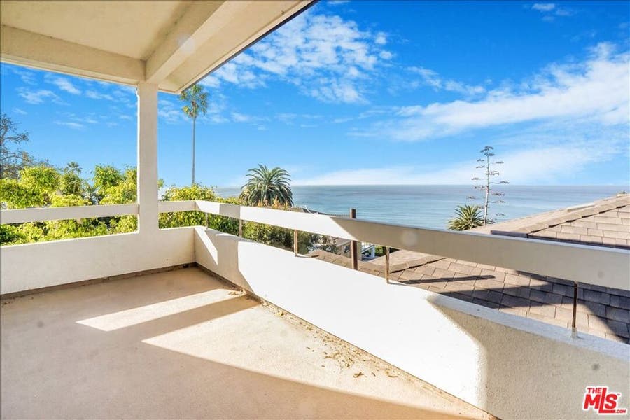 Property photo for 321 N Las Casas Avenue, Pacific Palisades, CA