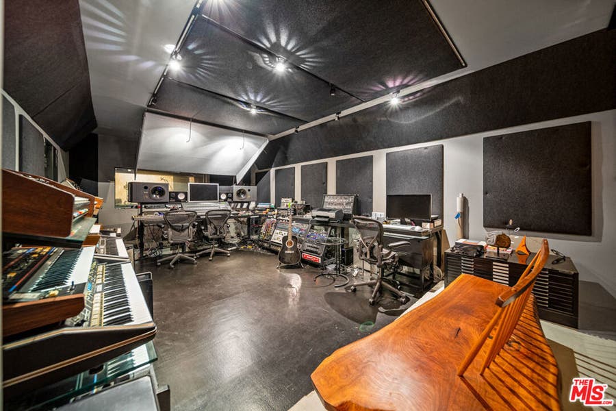 Property photo for 816 Seward Street, Los Angeles, CA