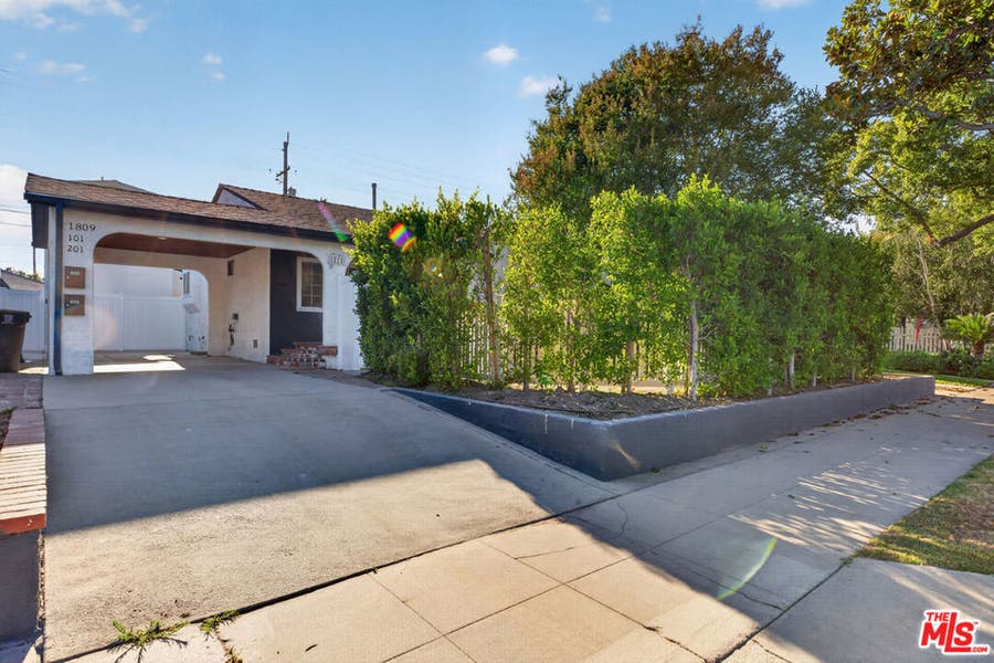Property photo for 1811 N Avon Street, Burbank, CA