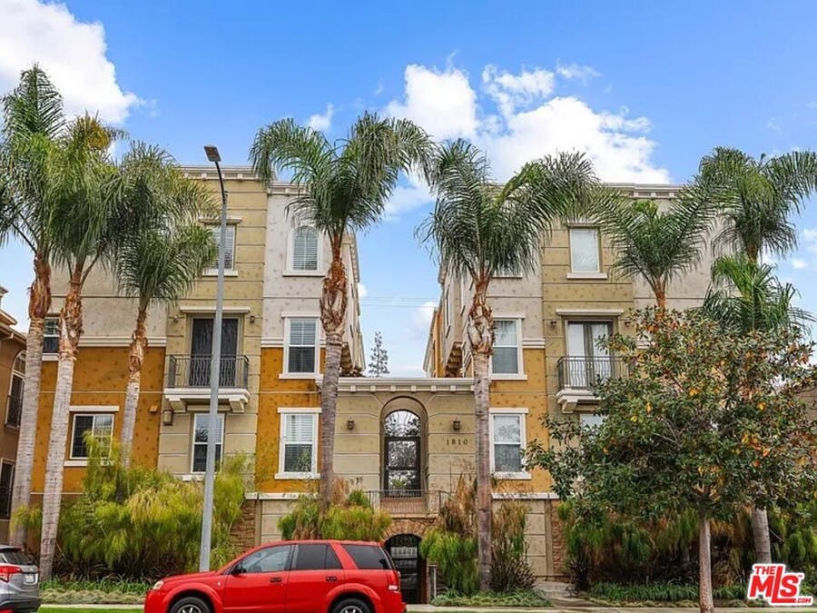 Property photo for 1810 S Barrington Avenue, #5, Los Angeles, CA
