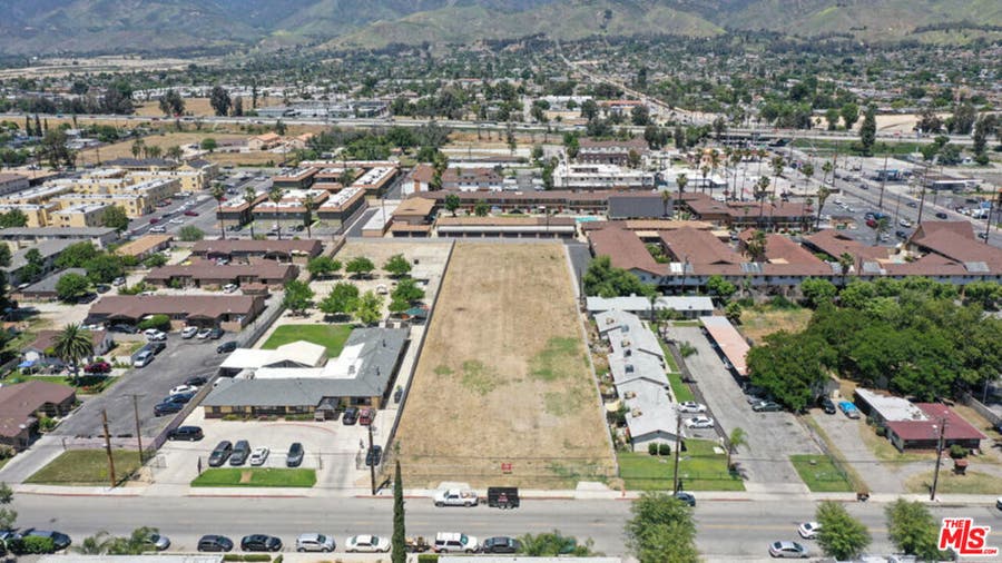 Property photo for 1550 Pumalo Street, San Bernardino, CA