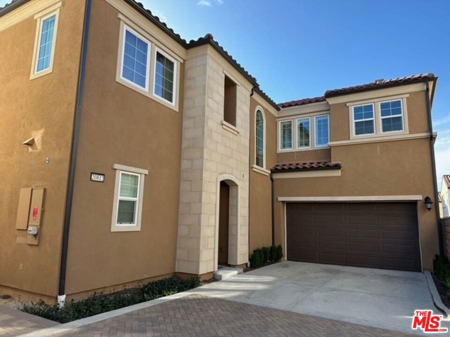 Property photo for 20812 W Bur Oak Circle, Porter Ranch, CA