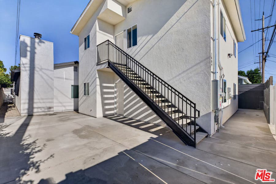 Property photo for 1809 N Avon Street, #101, Burbank, CA