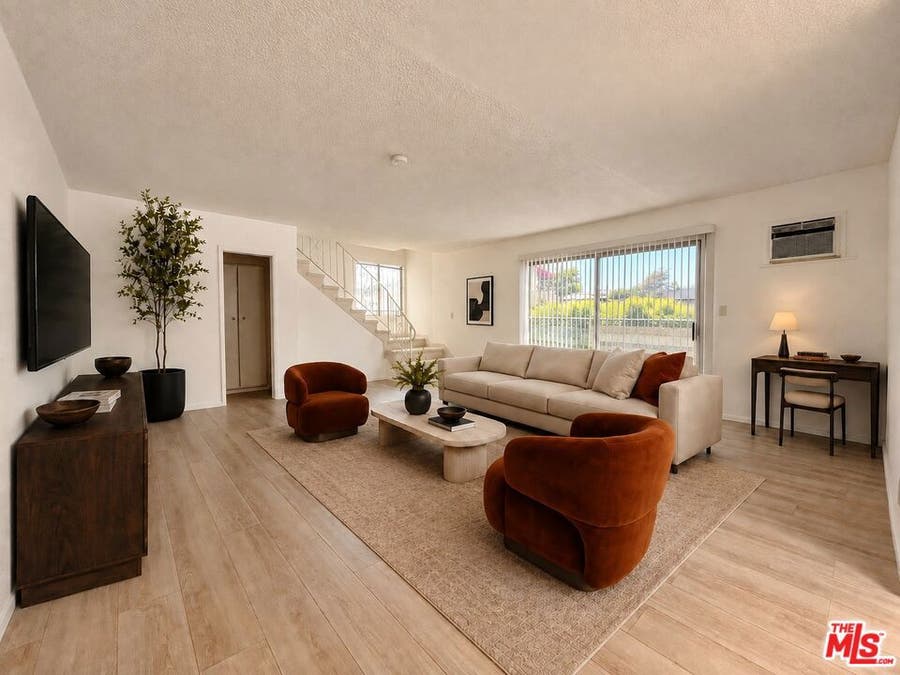 Property photo for 935 N Alfred Street, #5, West Hollywood, CA