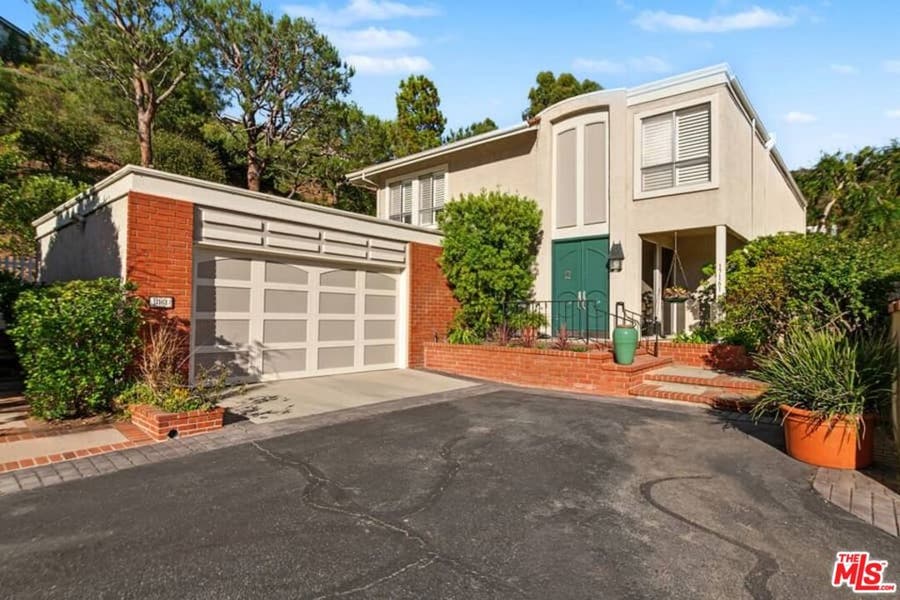 Property photo for 17161 Avenida De Santa Ynez, Pacific Palisades, CA