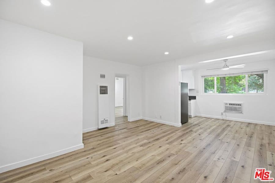 Property photo for 4916 Hazeltine Avenue, #2, Sherman Oaks, CA