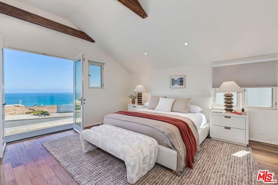 Property photo for 18247 Wakecrest Drive, Malibu, CA