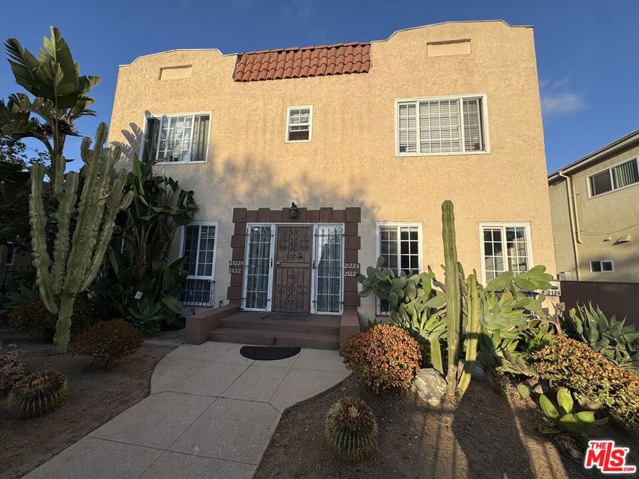 Property photo for 2122 6th Avenue, Los Angeles, CA