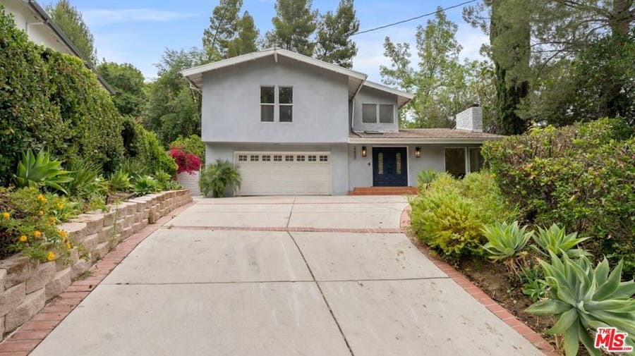 Property photo for 22540 Margarita Drive, Woodland Hills, CA