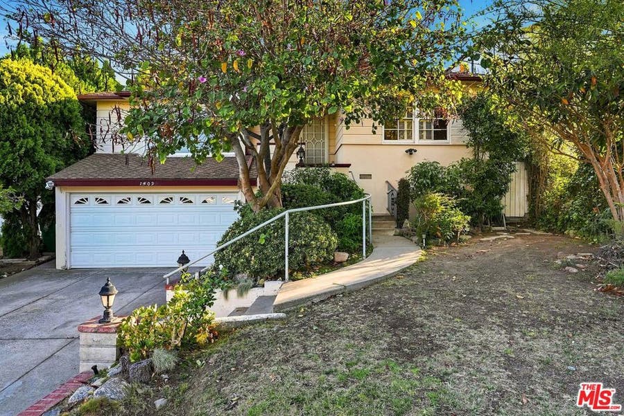 Property photo for 1409 Thayer Avenue, Los Angeles, CA