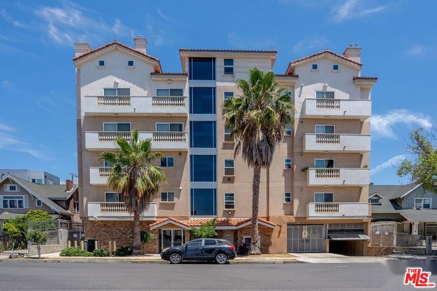 Property photo for 1026 S Oxford Avenue, #204, Los Angeles, CA