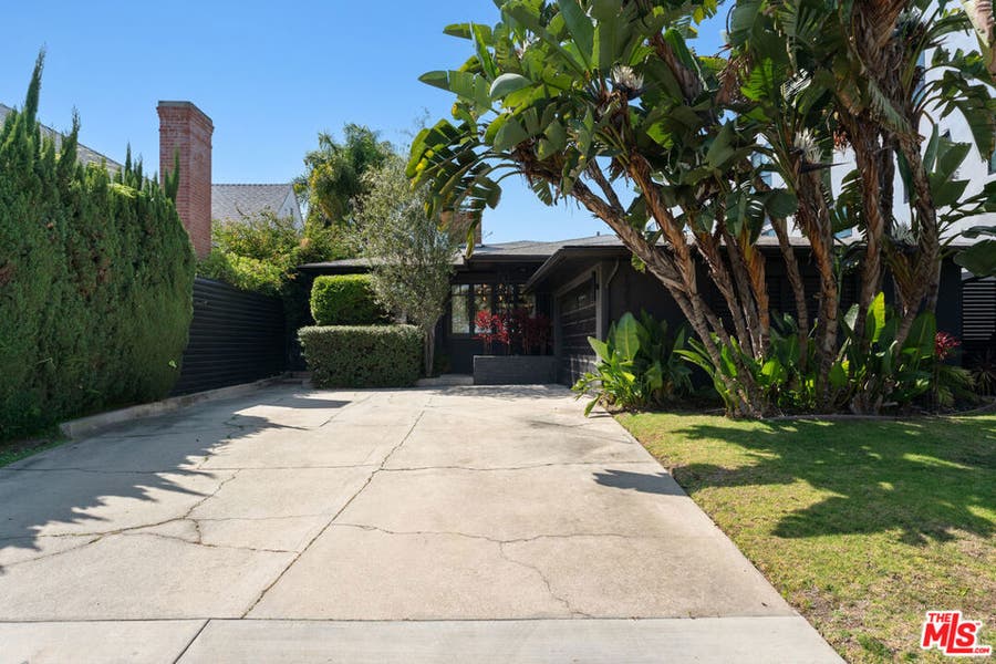 Property photo for 1903 Preuss Road, Los Angeles, CA