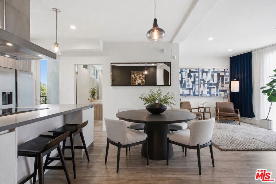 Property photo for 5504 W Olympic Boulevard, Los Angeles, CA