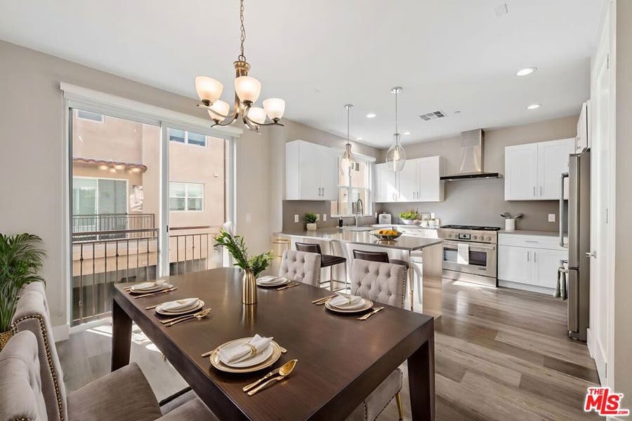 Property photo for 4437 Paxton Place, Calabasas, CA