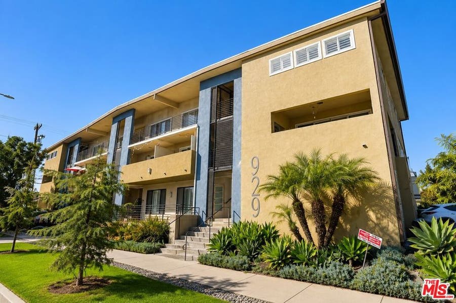 Property photo for 929 Idaho Avenue, #6, Santa Monica, CA