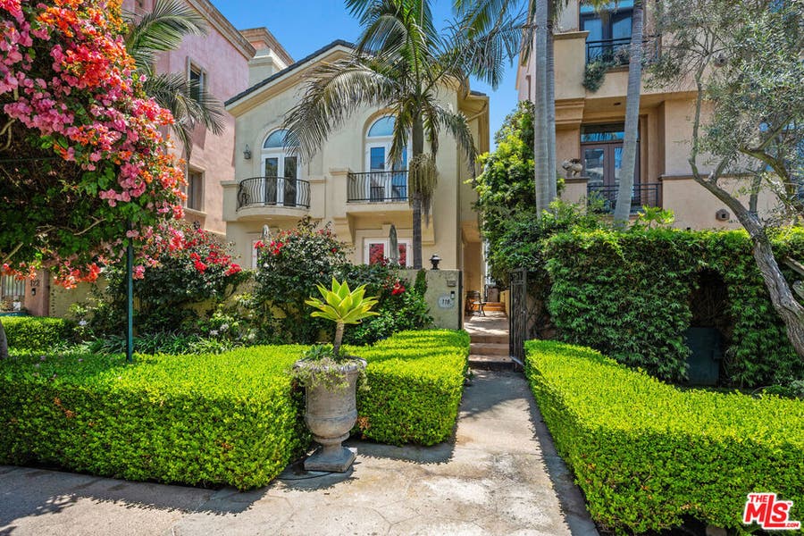 Property photo for 118 Channel Pointe Mall, Marina Del Rey, CA