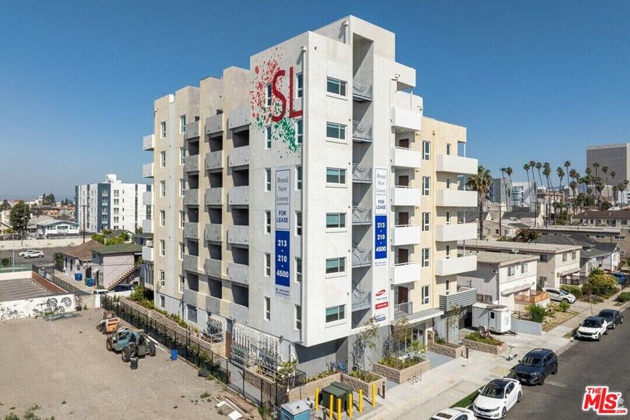 Property photo for 983 Dewey Avenue, #204, Los Angeles, CA