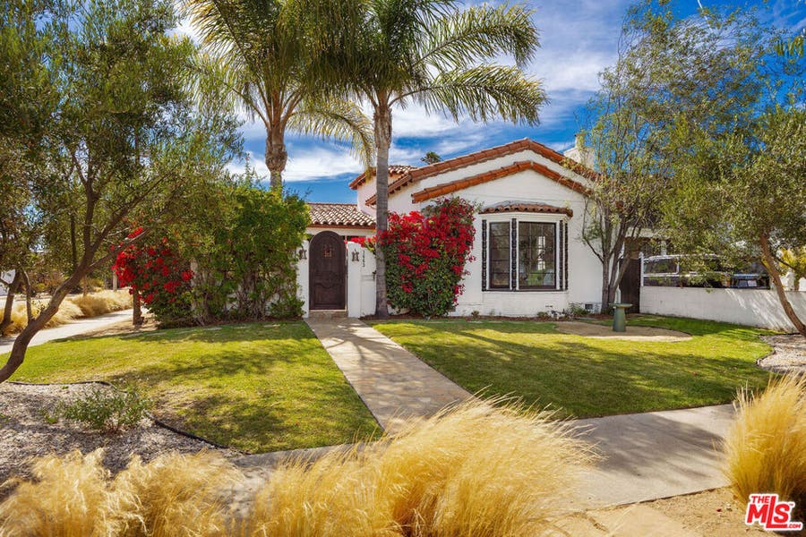 Property photo for 1663 S Genesee Avenue, Los Angeles, CA