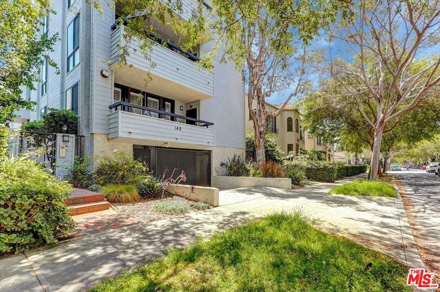Property photo for 148 S Crescent Drive, #101, Beverly Hills, CA