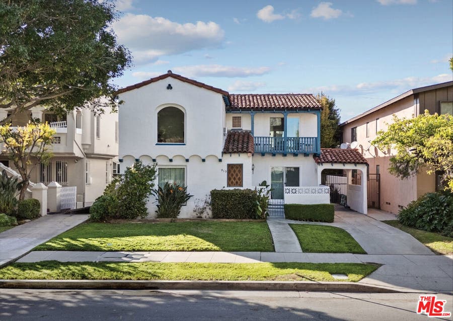 Property photo for 915 S Wooster Street, Los Angeles, CA