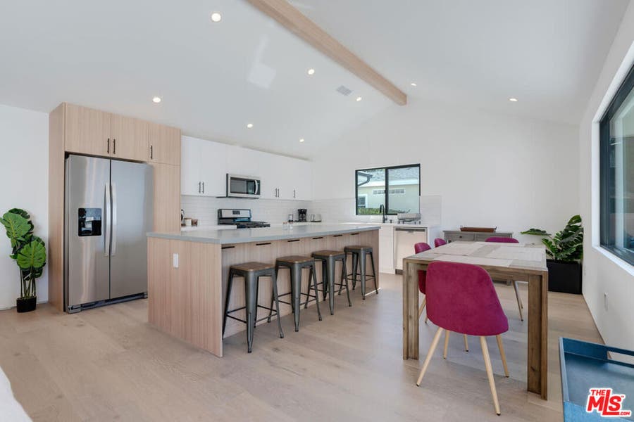 Property photo for 19602 Hamlin Street, Reseda, CA
