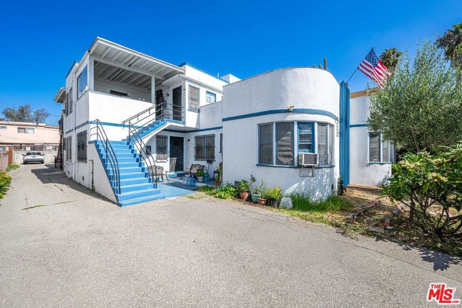 Property photo for 2629 S Garth Avenue, Los Angeles, CA