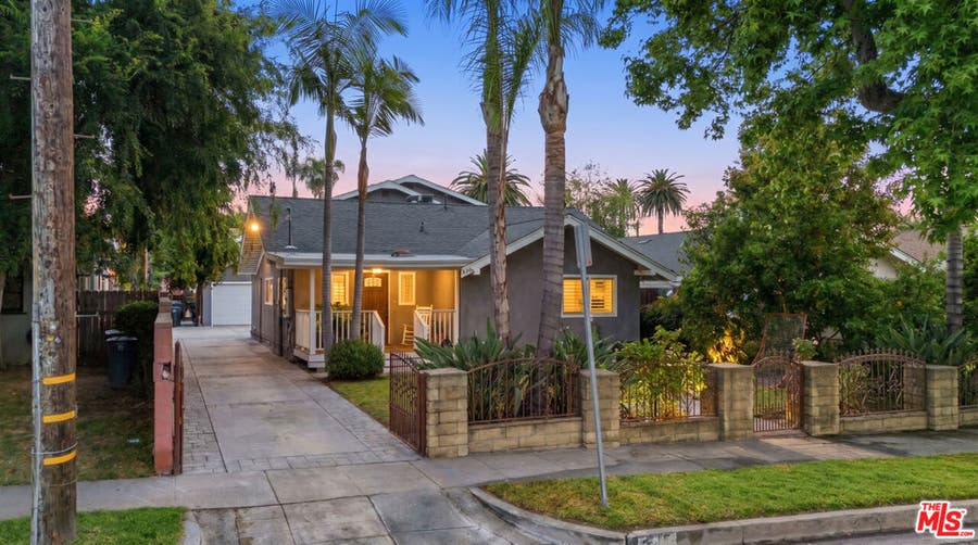 Property photo for 966 Worcester Avenue, Pasadena, CA