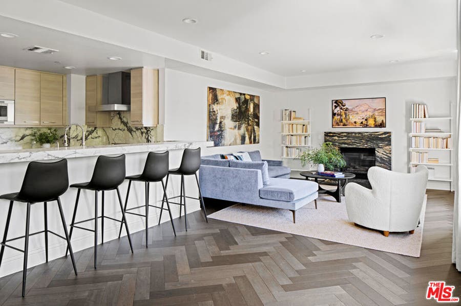 Property photo for 718 N Croft Avenue, #201, Los Angeles, CA