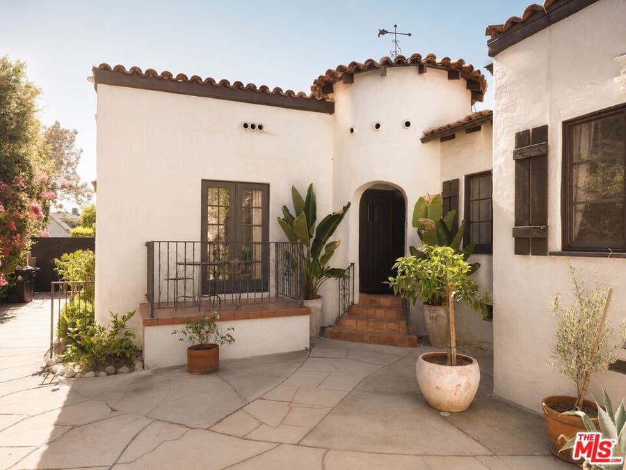 Property photo for 830 N Gardner Street Street, #1/2, Los Angeles, CA