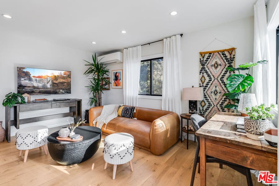 Property photo for 17 Sunset Avenue, #4, Venice, CA