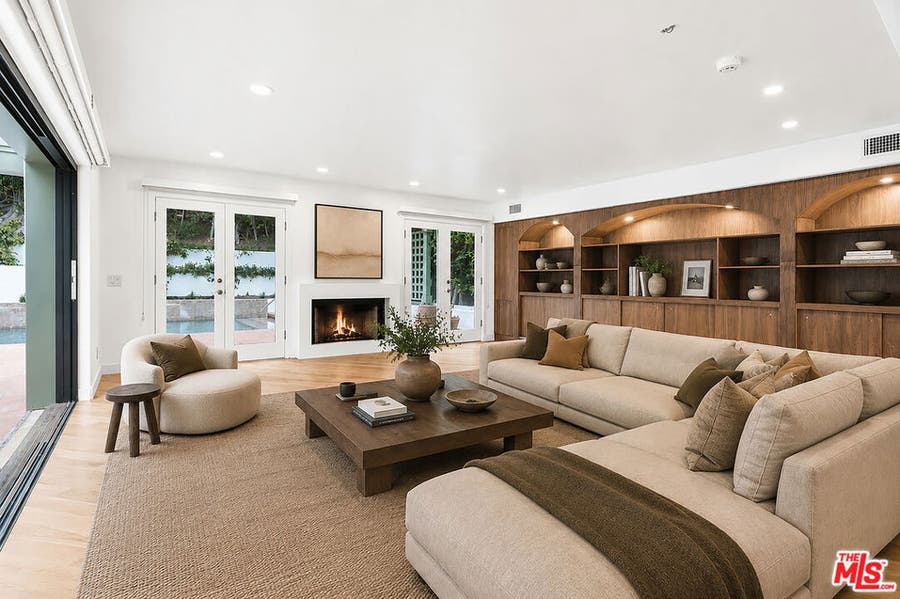 Property photo for 1200 N Doheny Drive, Los Angeles, CA